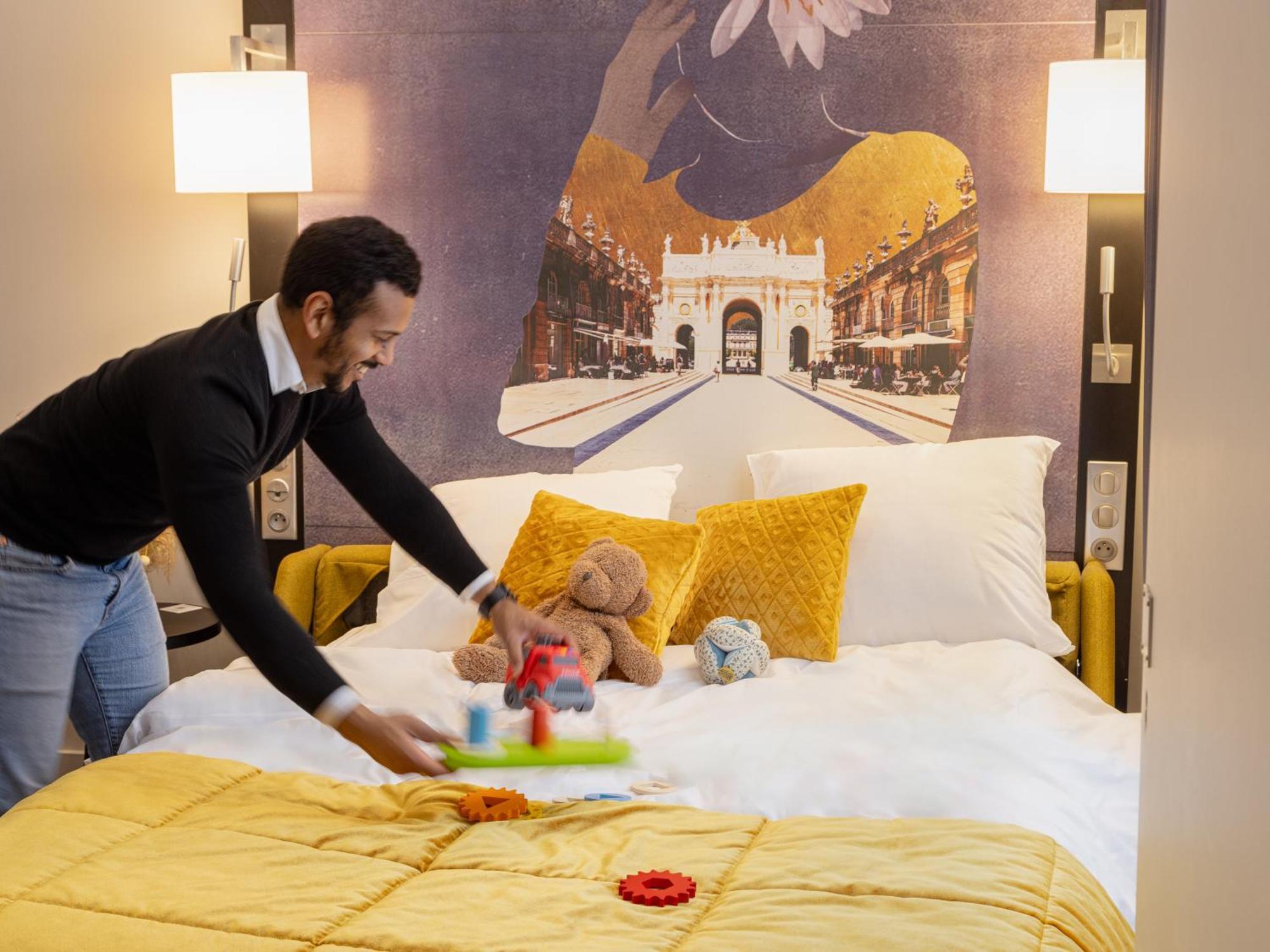 Mercure Nancy Centre Place Stanislas Bagian luar foto