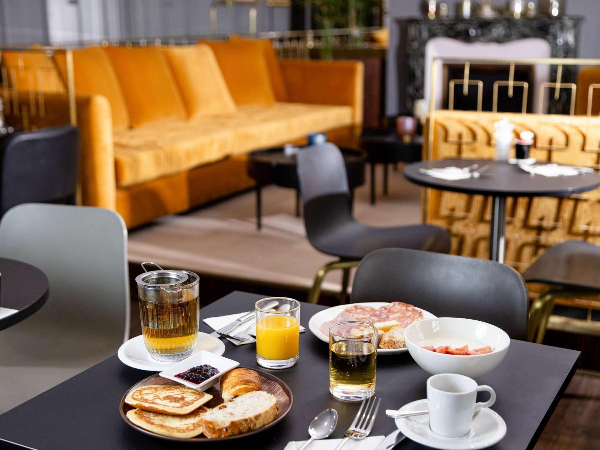 Mercure Nancy Centre Place Stanislas Bagian luar foto